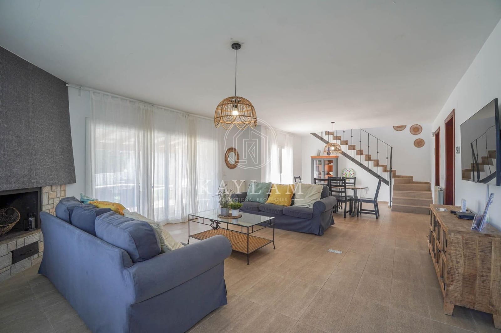 4 bedroom Villa for sale in Lloret de Mar with pool garage - € 590,000 (Ref: 9934212)
