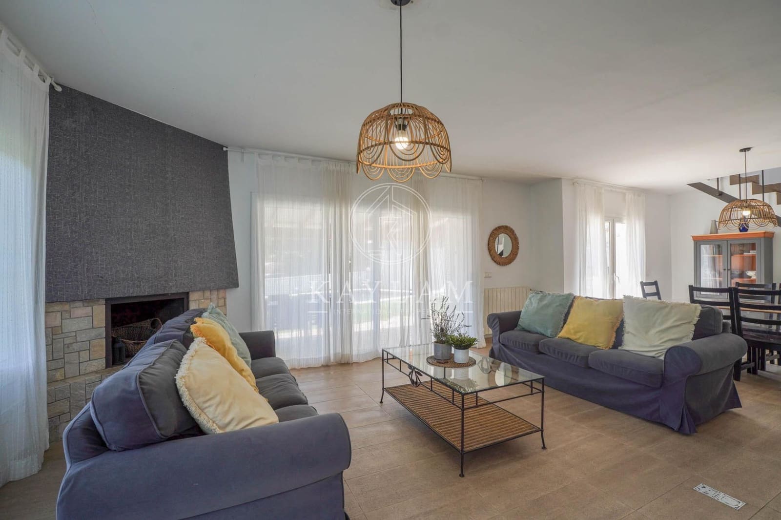 4 bedroom Villa for sale in Lloret de Mar with pool garage - € 590,000 (Ref: 9934212)