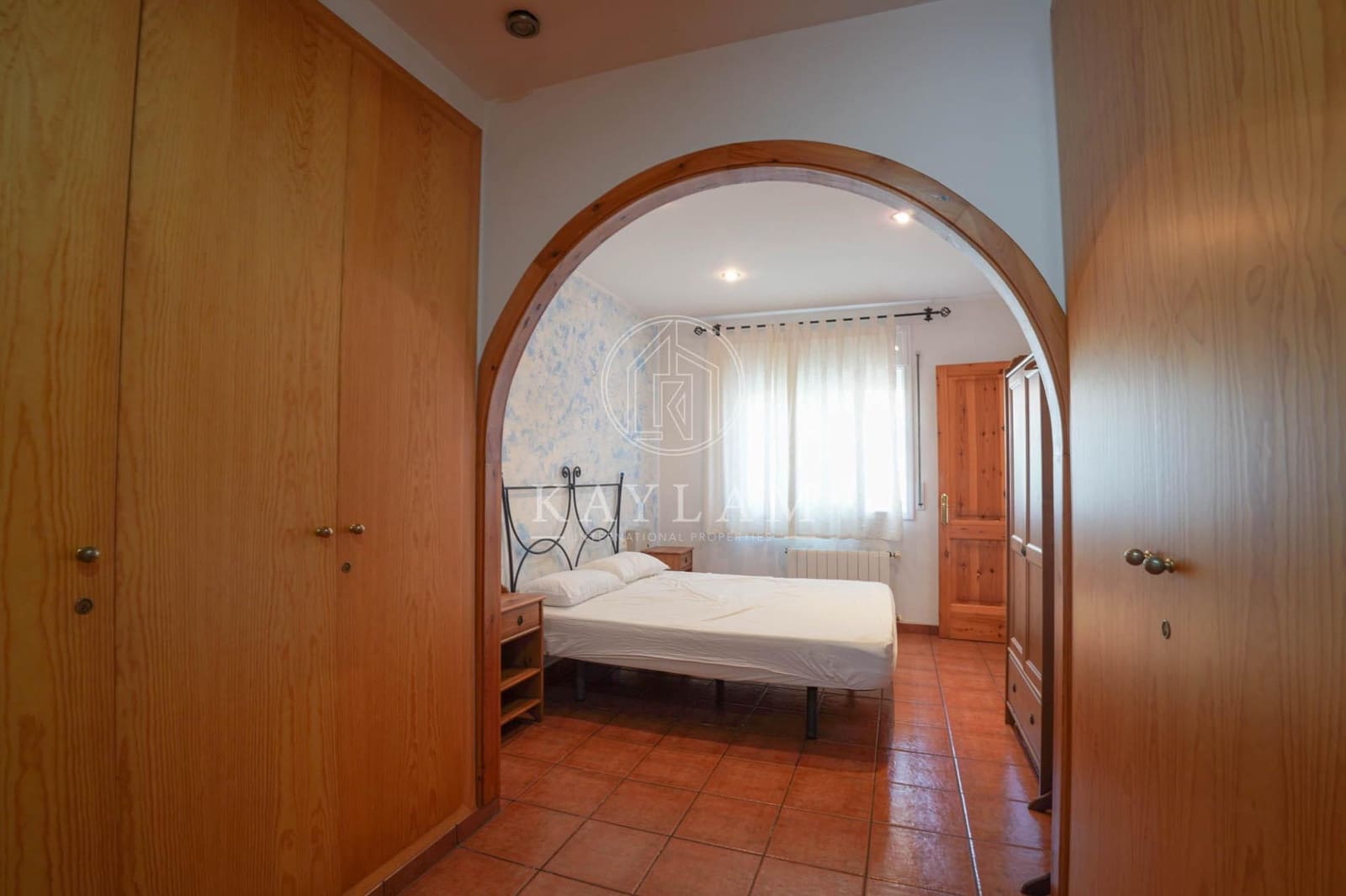 6 bedroom Villa for sale in Lloret de Mar with pool - € 599,000 (Ref: 9938211)