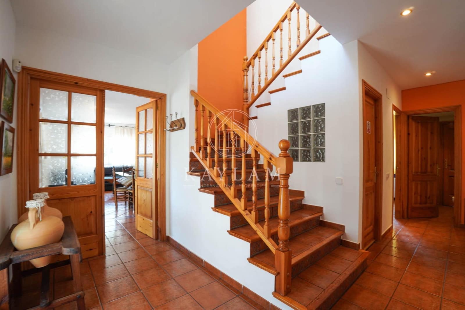 6 bedroom Villa for sale in Lloret de Mar with pool - € 599,000 (Ref: 9938211)