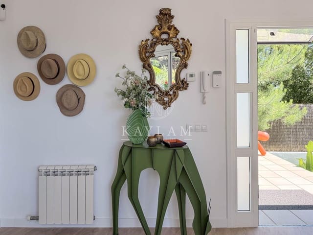 5 soveværelse Villa til salg i Serra Brava, Lloret de Mar med swimmingpool garage - € 990.000 (Ref: 9939985)