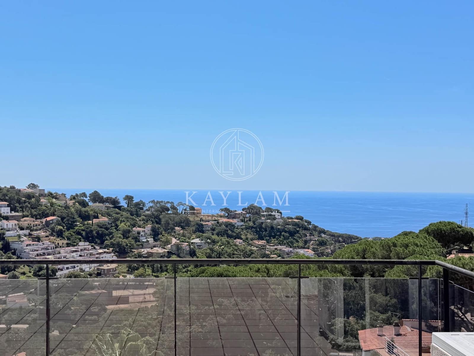 5 soveværelse Villa til salg i Lloret de Mar med swimmingpool garage - € 990.000 (Ref: 9939985)