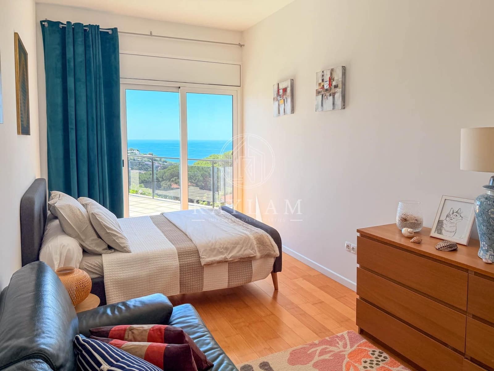 5 soveværelse Villa til salg i Lloret de Mar med swimmingpool garage - € 990.000 (Ref: 9939985)