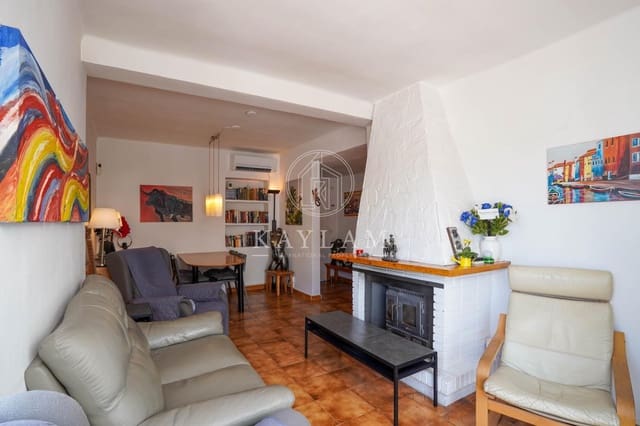 2 soveværelse Rækkehus til salg i Lloret de Mar - € 185.000 (Ref: 9947922)