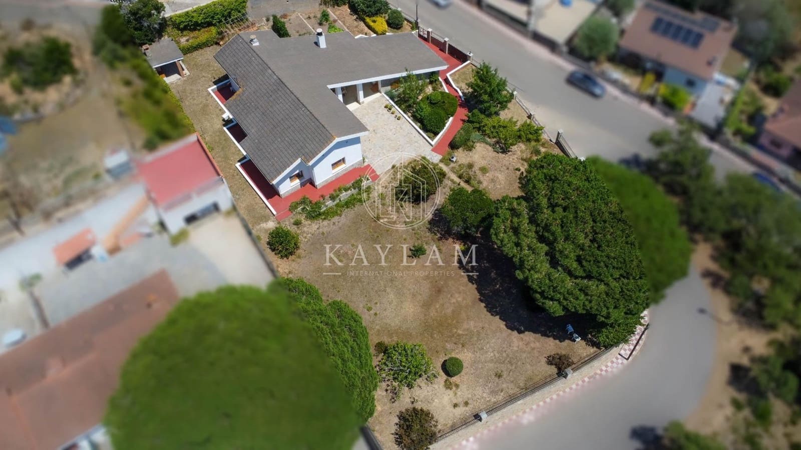 4 soveværelse Villa til salg i Vidreres med garage - € 360.000 (Ref: 9947923)