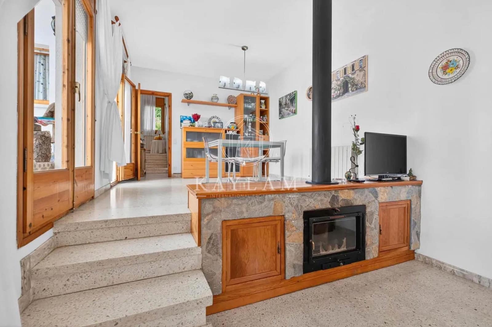 4 soveværelse Villa til salg i Vidreres med garage - € 360.000 (Ref: 9947923)