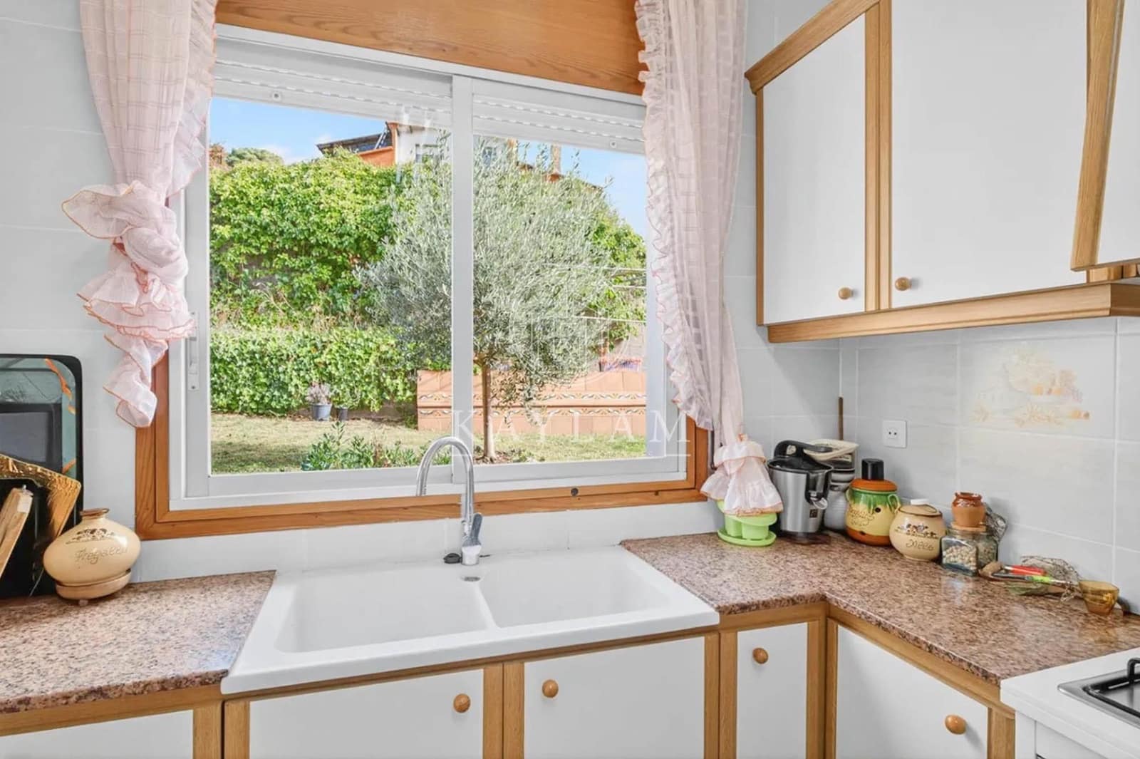 4 soveværelse Villa til salg i Vidreres med garage - € 360.000 (Ref: 9947923)