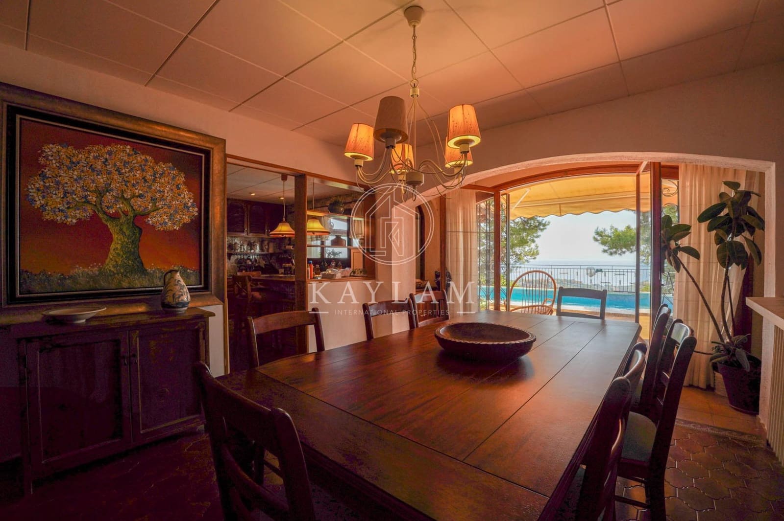 6 slaapkamer Villa te koop in Lloret de Mar met zwembad garage - € 669.000 (Ref: 9970614)