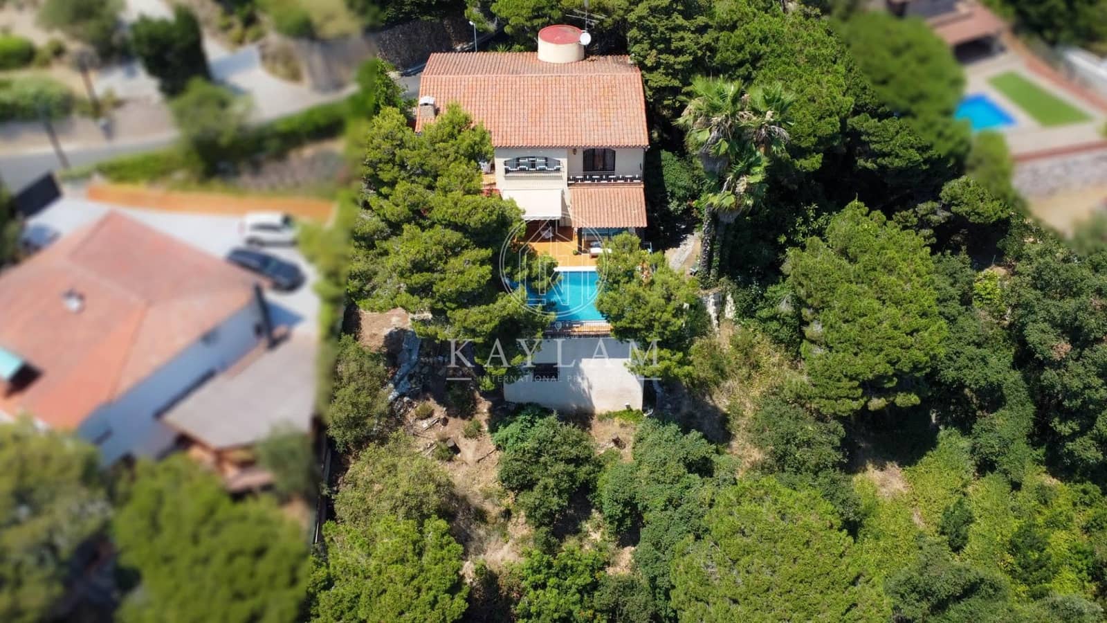 6 slaapkamer Villa te koop in Lloret de Mar met zwembad garage - € 669.000 (Ref: 9970614)