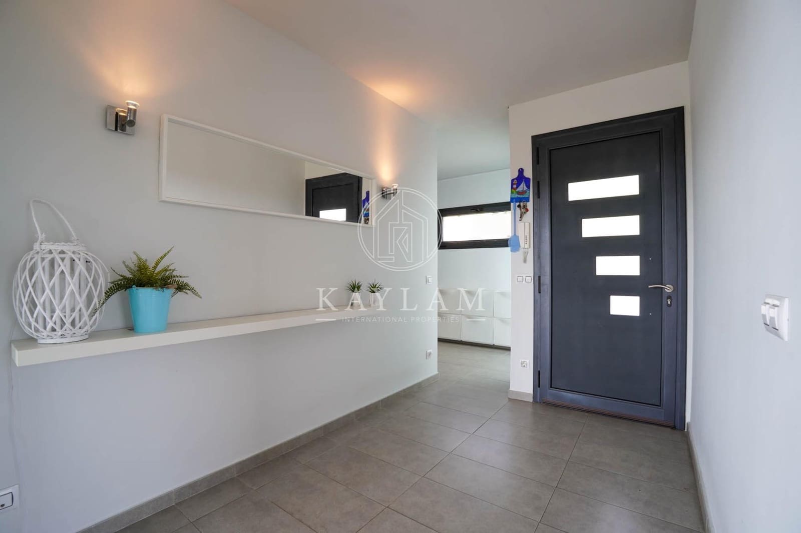 3 soveværelse Villa til salg i Lloret de Mar med swimmingpool - € 559.000 (Ref: 9977324)