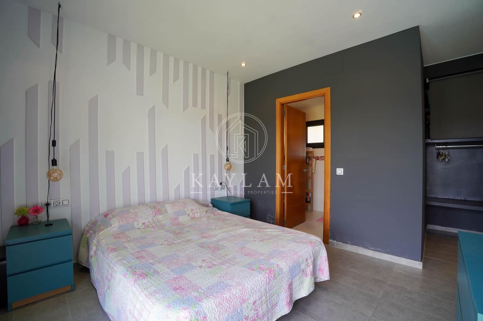 3 soveværelse Villa til salg i Lloret de Mar med swimmingpool - € 559.000 (Ref: 9977324)