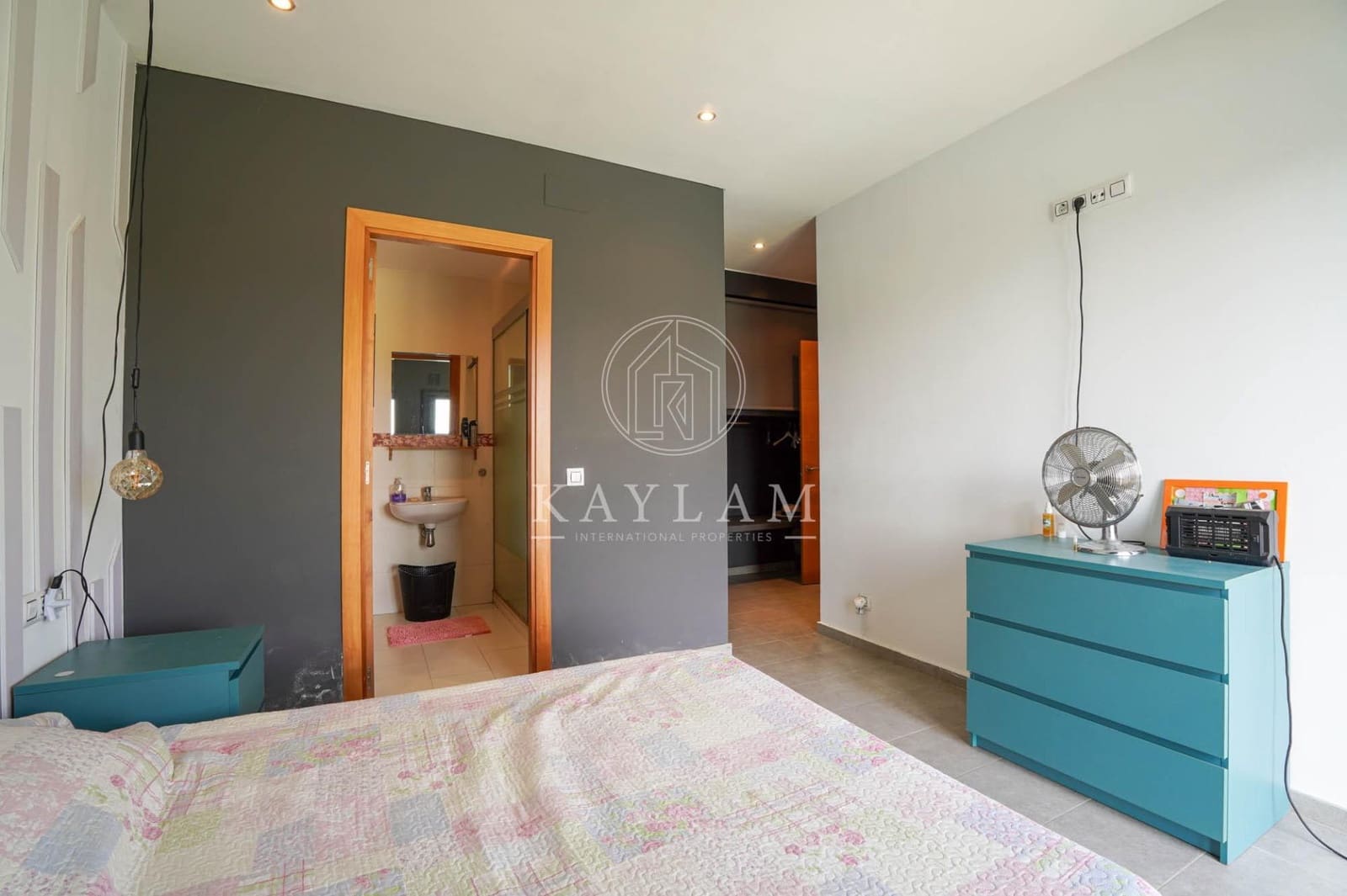 3 soveværelse Villa til salg i Lloret de Mar med swimmingpool - € 559.000 (Ref: 9977324)