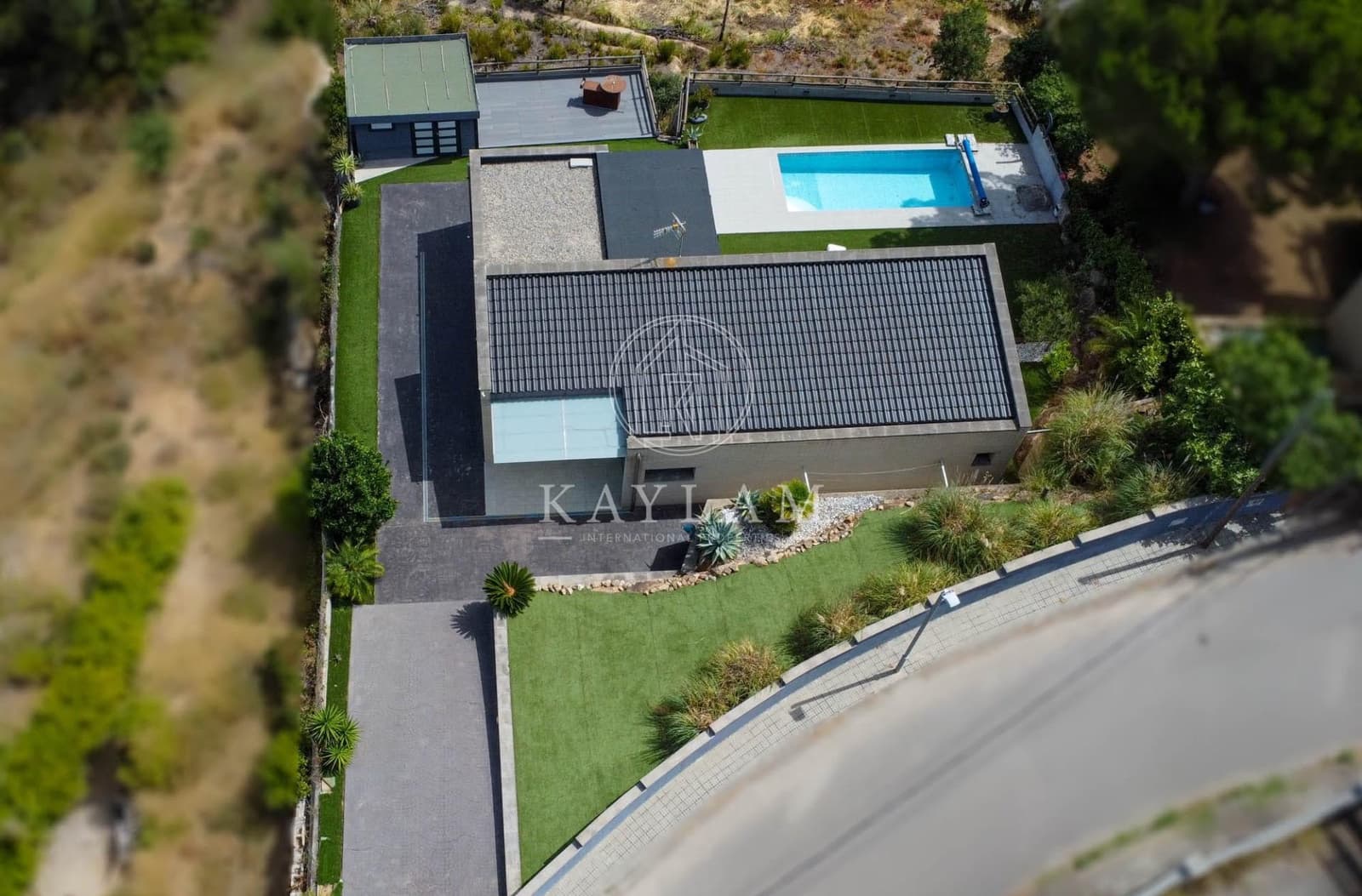 3 soveværelse Villa til salg i Lloret de Mar med swimmingpool - € 559.000 (Ref: 9977324)