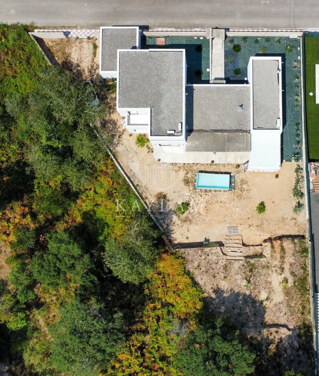 3 slaapkamer Villa te koop in Lloret de Mar met garage - € 330.000 (Ref: 9995144)