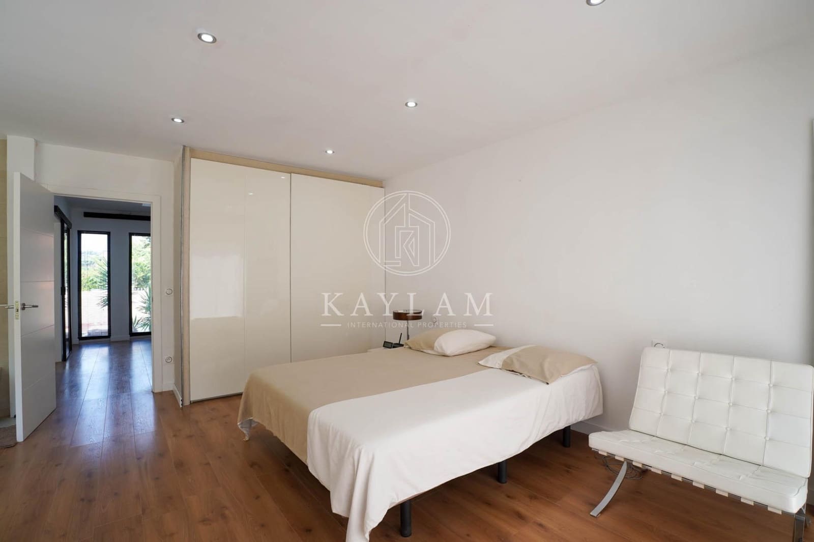 3 slaapkamer Villa te koop in Lloret de Mar met garage - € 330.000 (Ref: 9995144)
