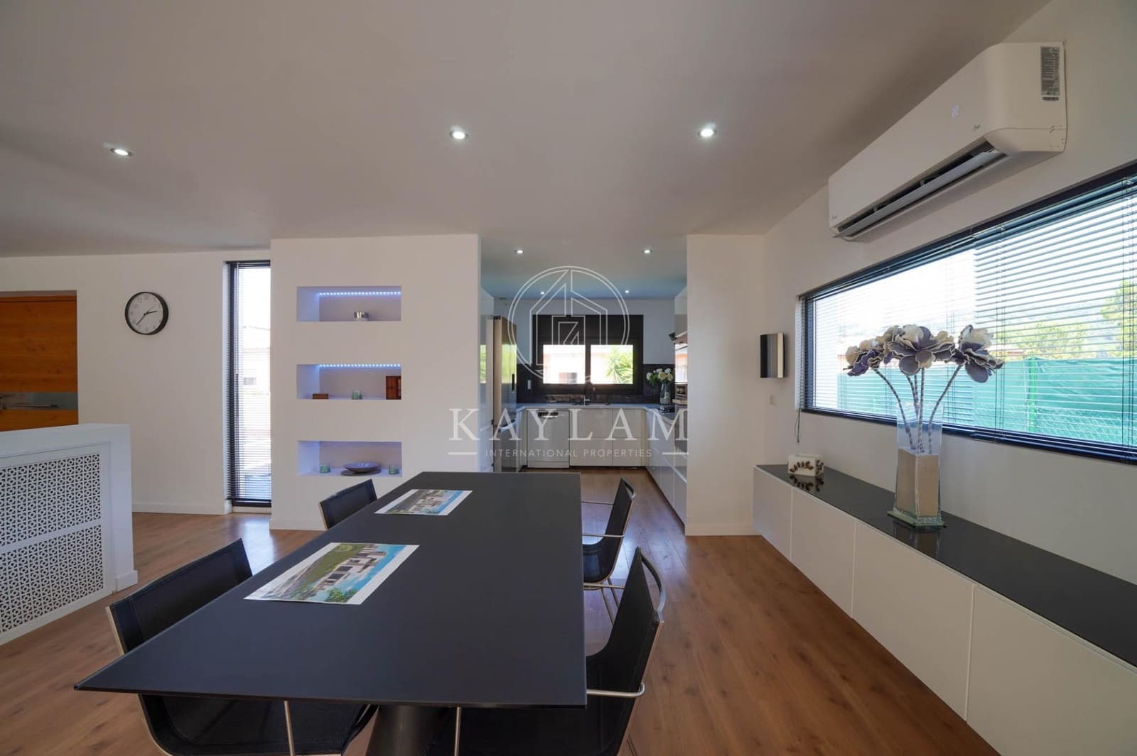 3 slaapkamer Villa te koop in Lloret de Mar met garage - € 330.000 (Ref: 9995144)