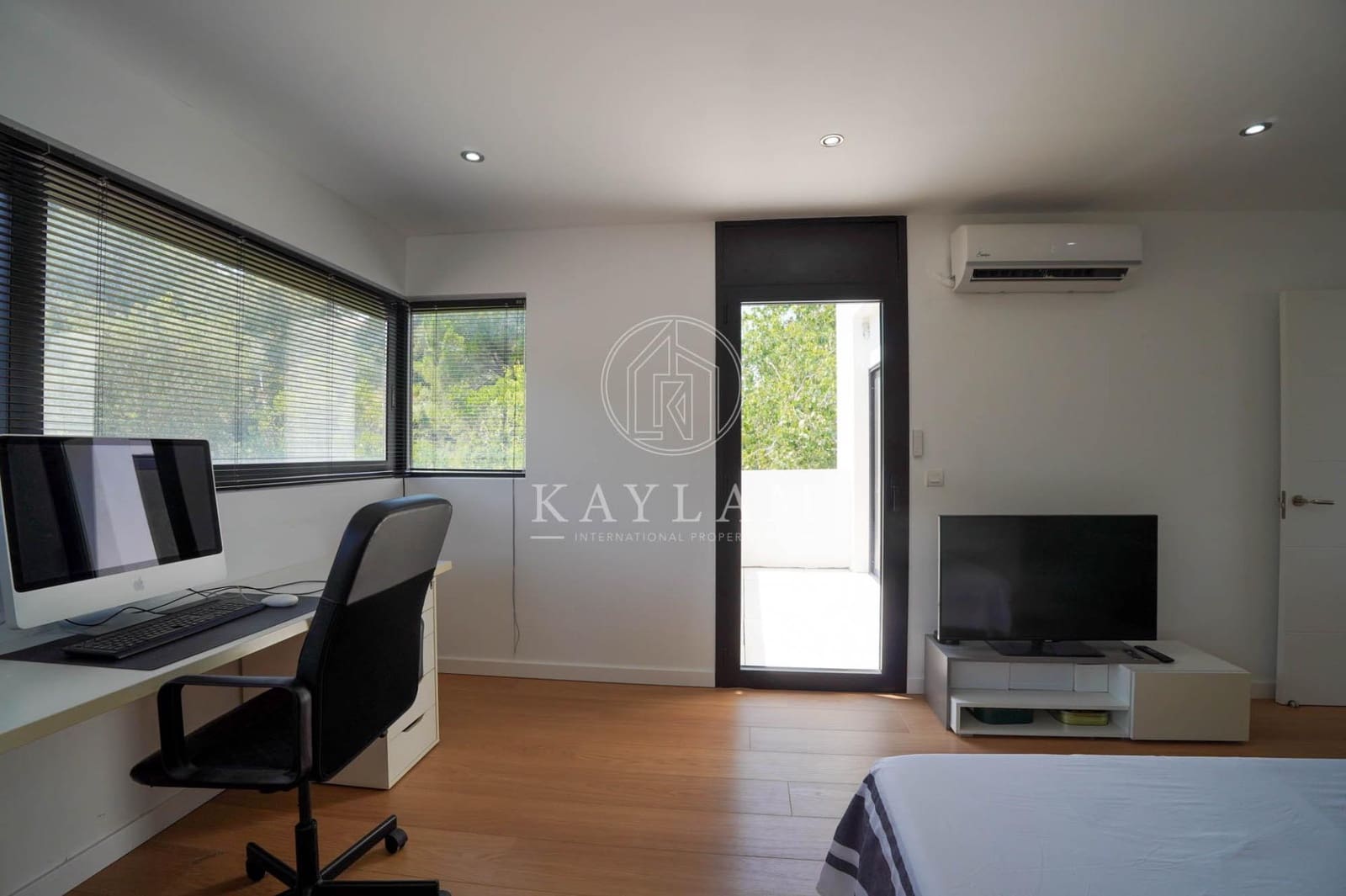 3 slaapkamer Villa te koop in Lloret de Mar met garage - € 330.000 (Ref: 9995144)
