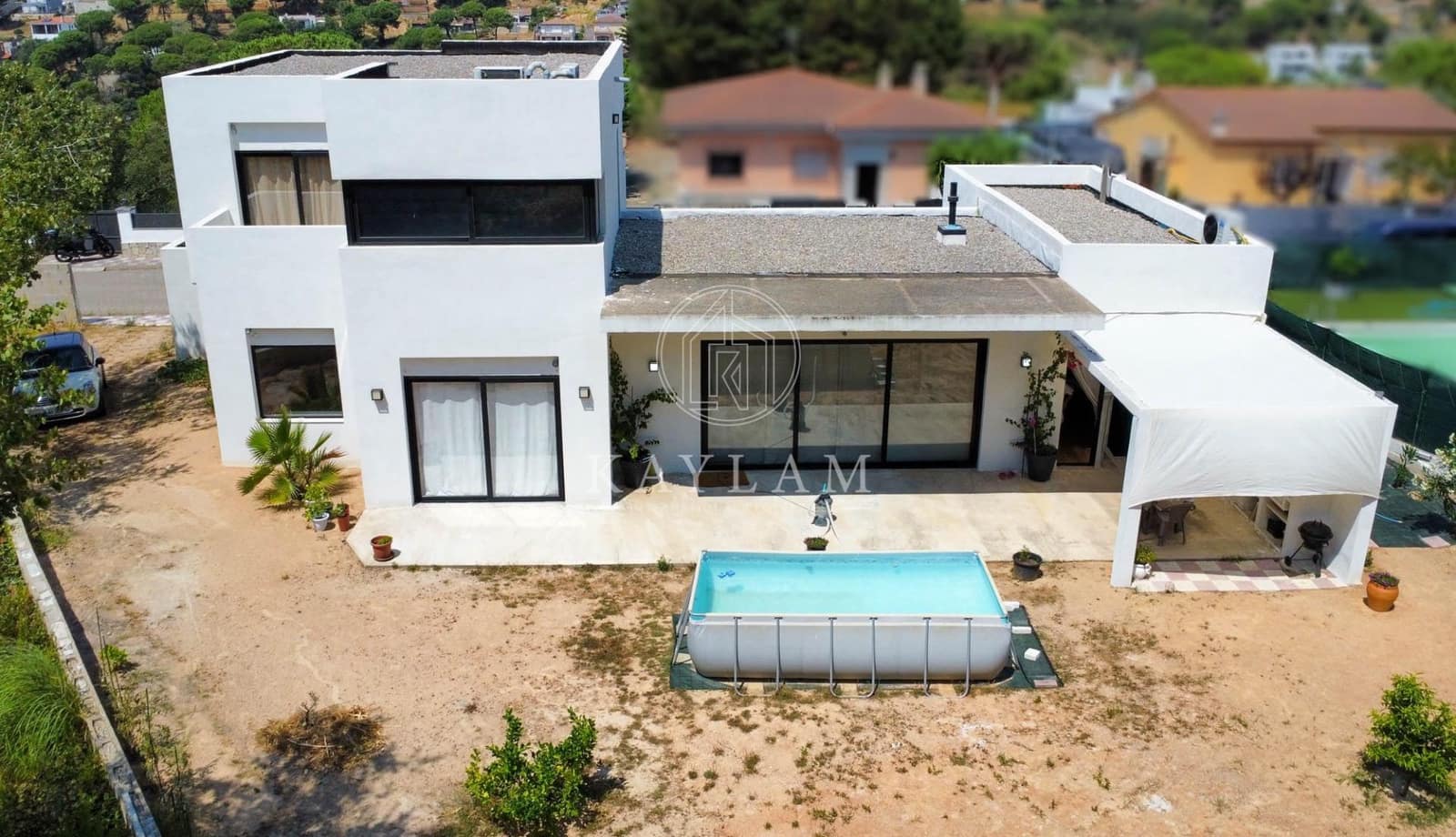 3 slaapkamer Villa te koop in Lloret de Mar met garage - € 330.000 (Ref: 9995144)