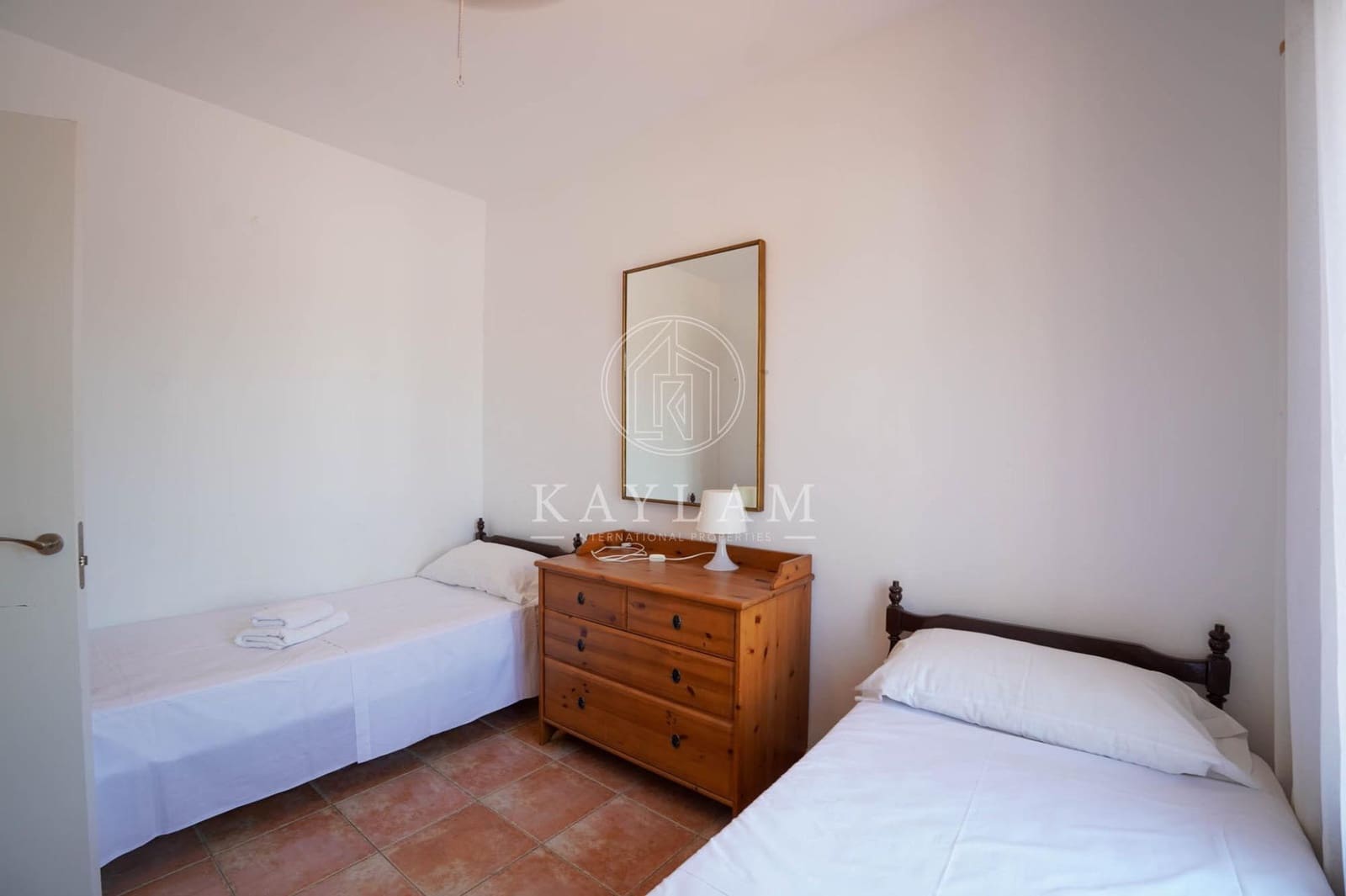 Chalet de 3 habitaciones en Lloret de Mar en venta con piscina garaje - 350.000 € (Ref: 9995800)