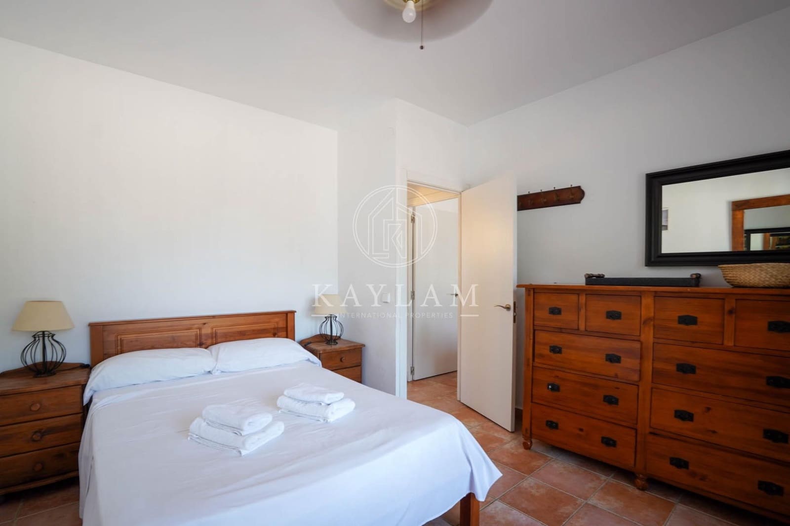 Chalet de 3 habitaciones en Lloret de Mar en venta con piscina garaje - 350.000 € (Ref: 9995800)
