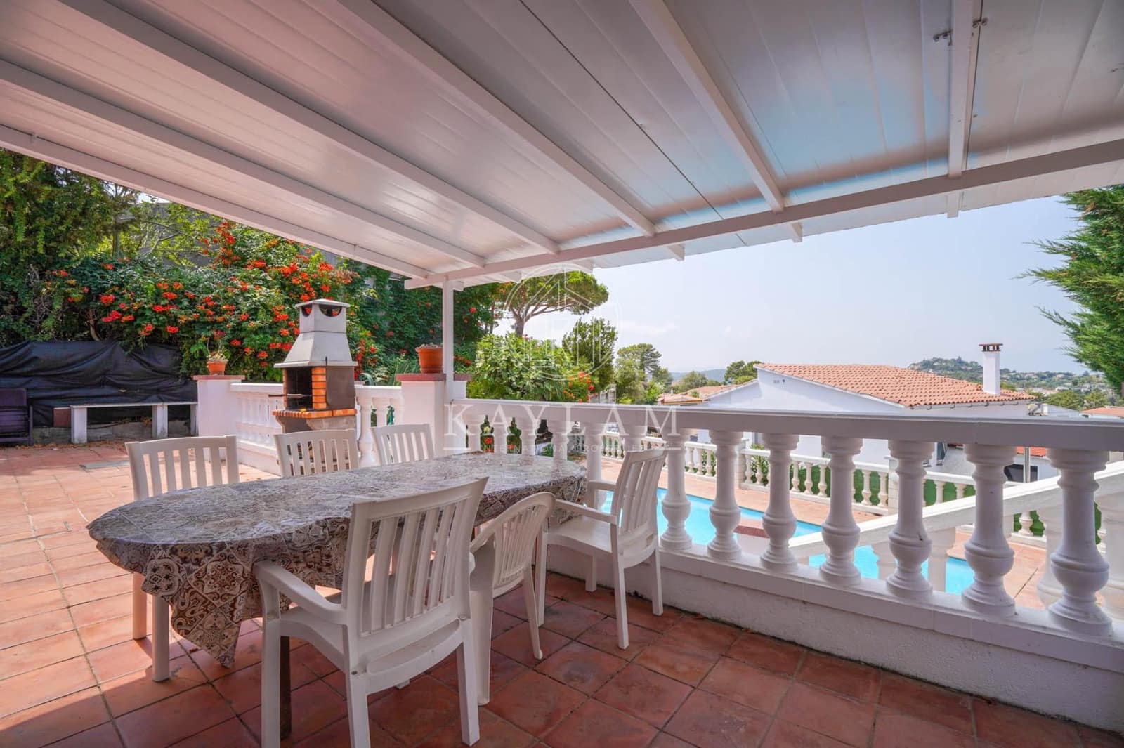 Chalet de 3 habitaciones en Lloret de Mar en venta con piscina garaje - 350.000 € (Ref: 9995800)