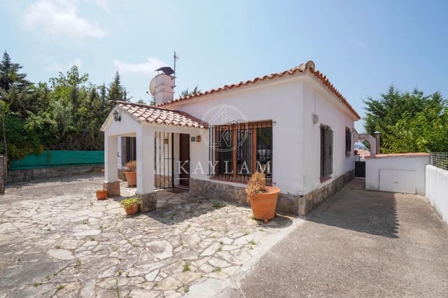 Chalet de 3 habitaciones en Lloret de Mar en venta con piscina garaje - 350.000 € (Ref: 9995800)