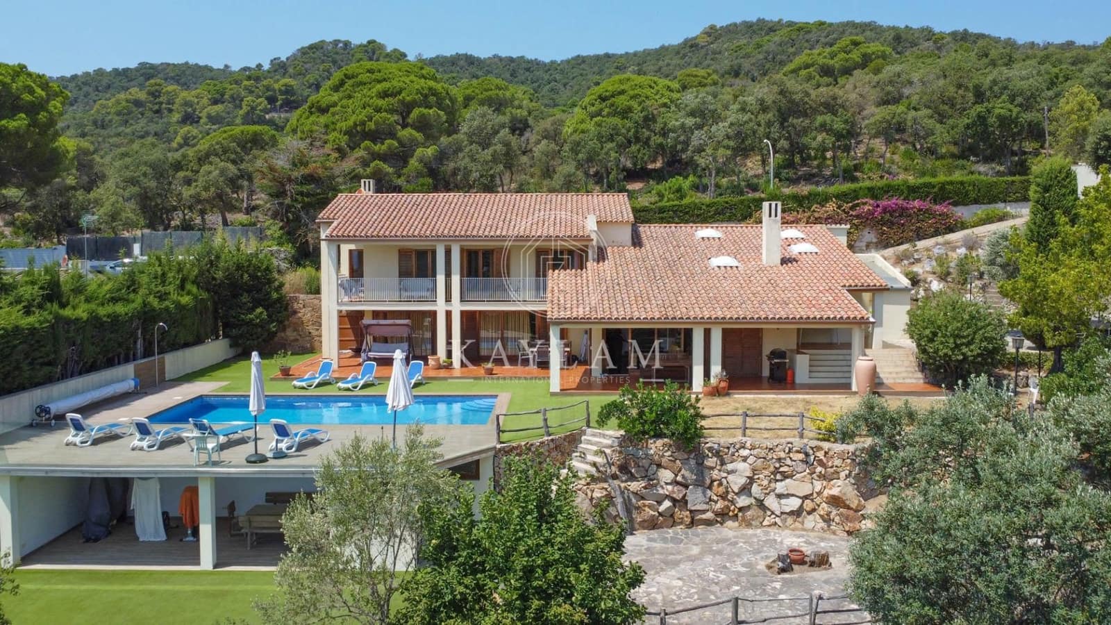 5 slaapkamer Villa te koop in Tossa de Mar met zwembad garage - € 1.800.000 (Ref: 9997140)
