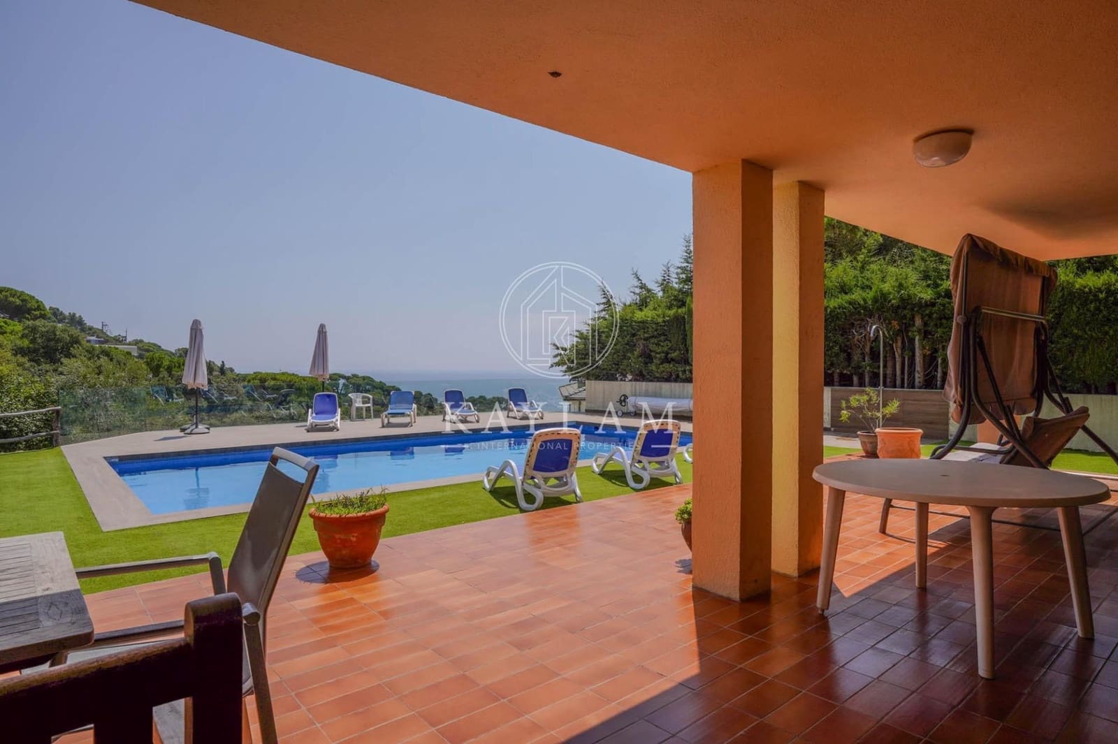 5 slaapkamer Villa te koop in Tossa de Mar met zwembad garage - € 1.800.000 (Ref: 9997140)