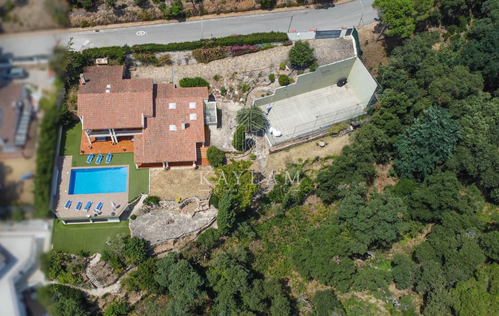 5 slaapkamer Villa te koop in Tossa de Mar met zwembad garage - € 1.800.000 (Ref: 9997140)