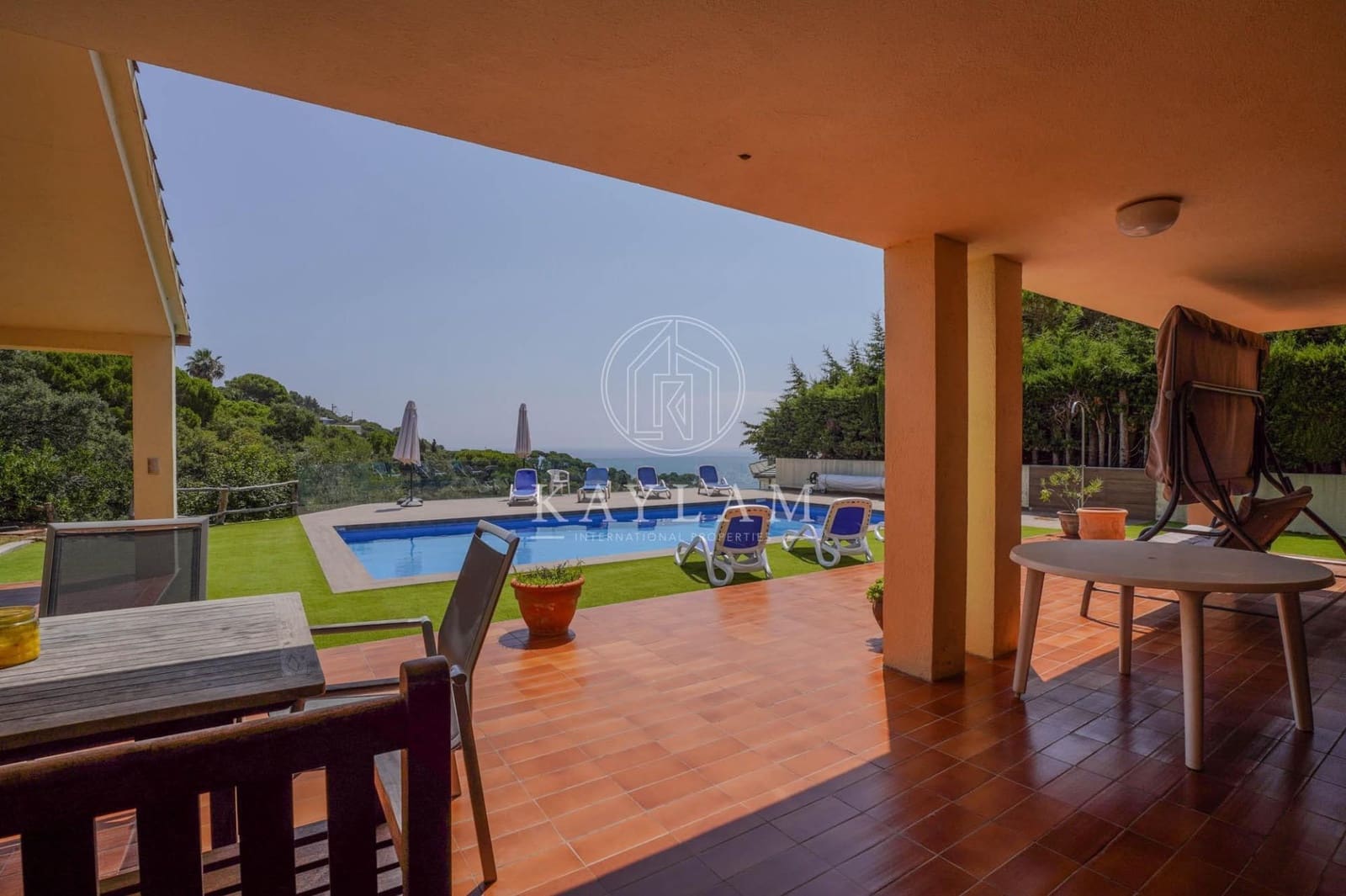 5 slaapkamer Villa te koop in Tossa de Mar met zwembad garage - € 1.800.000 (Ref: 9997140)