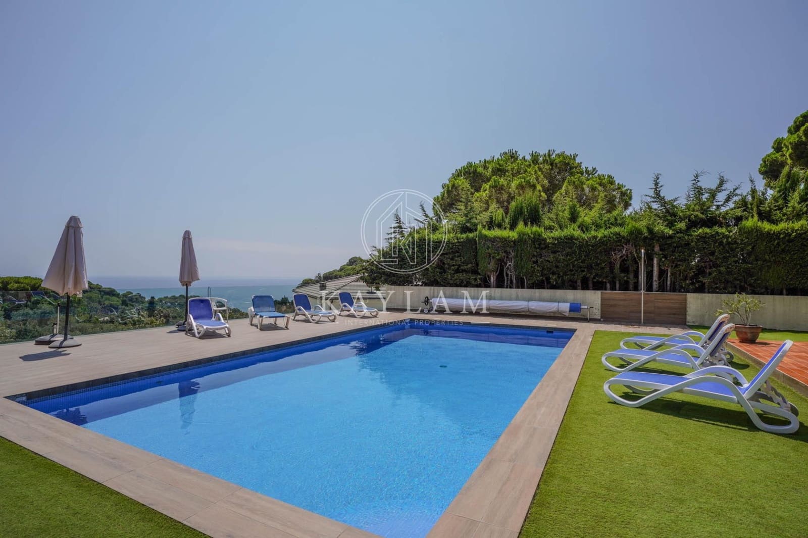 5 slaapkamer Villa te koop in Tossa de Mar met zwembad garage - € 1.800.000 (Ref: 9997140)