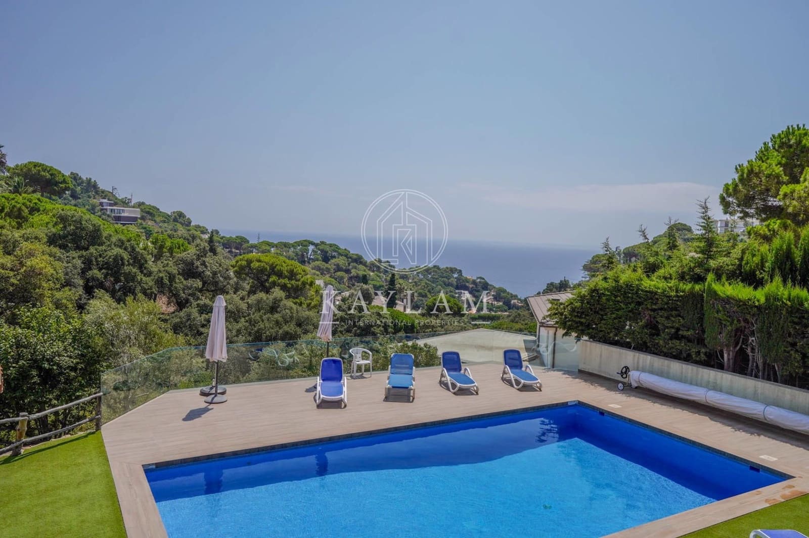 5 slaapkamer Villa te koop in Tossa de Mar met zwembad garage - € 1.800.000 (Ref: 9997140)