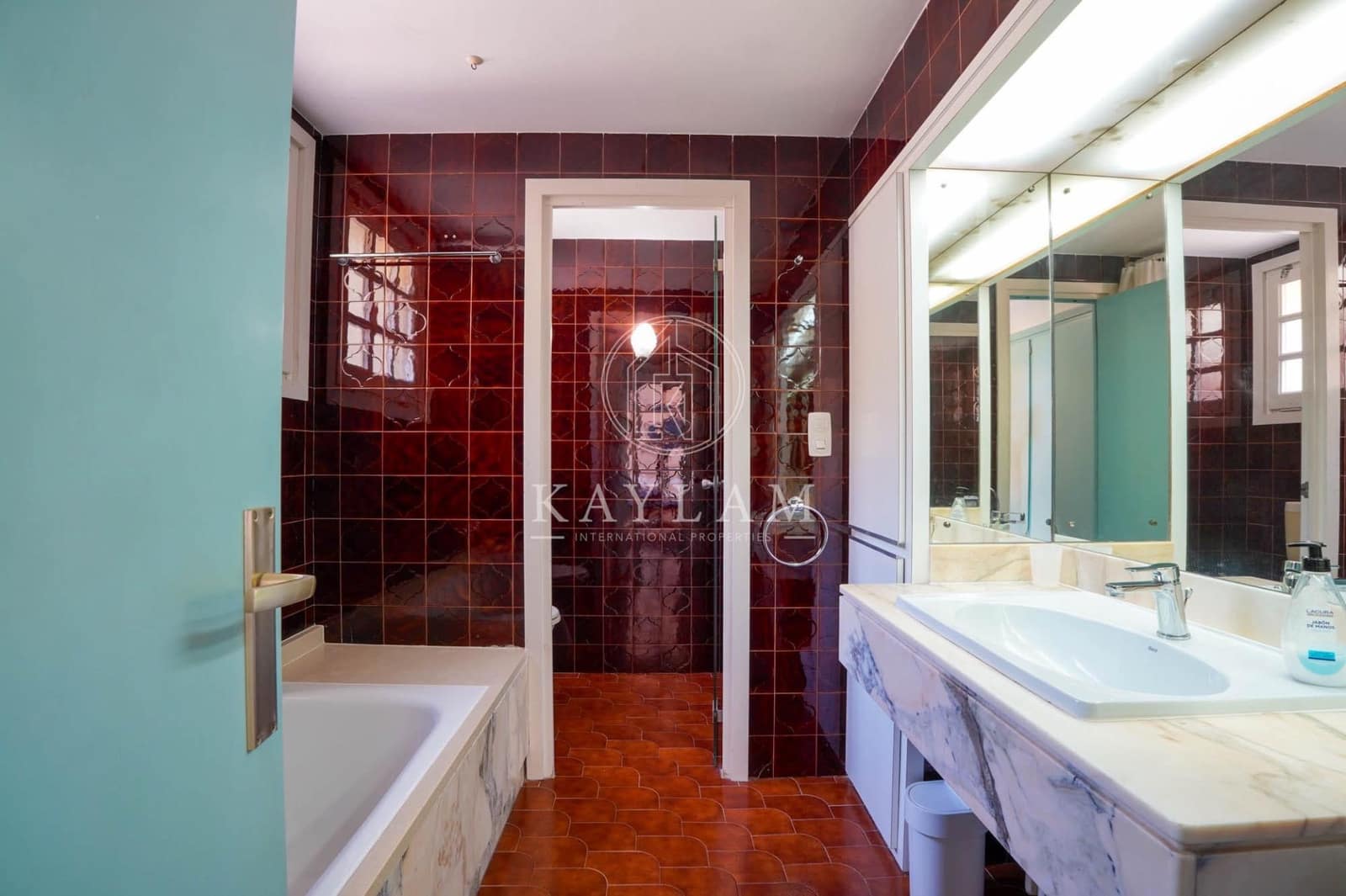 5 slaapkamer Villa te koop in Tossa de Mar met zwembad garage - € 1.800.000 (Ref: 9997140)