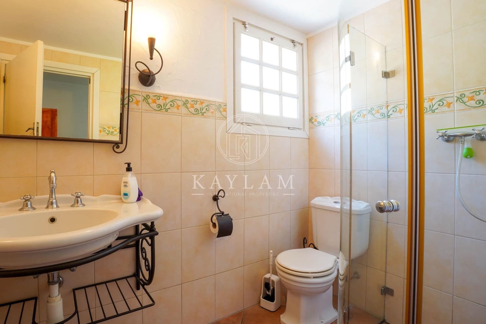 5 slaapkamer Villa te koop in Tossa de Mar met zwembad garage - € 1.800.000 (Ref: 9997140)