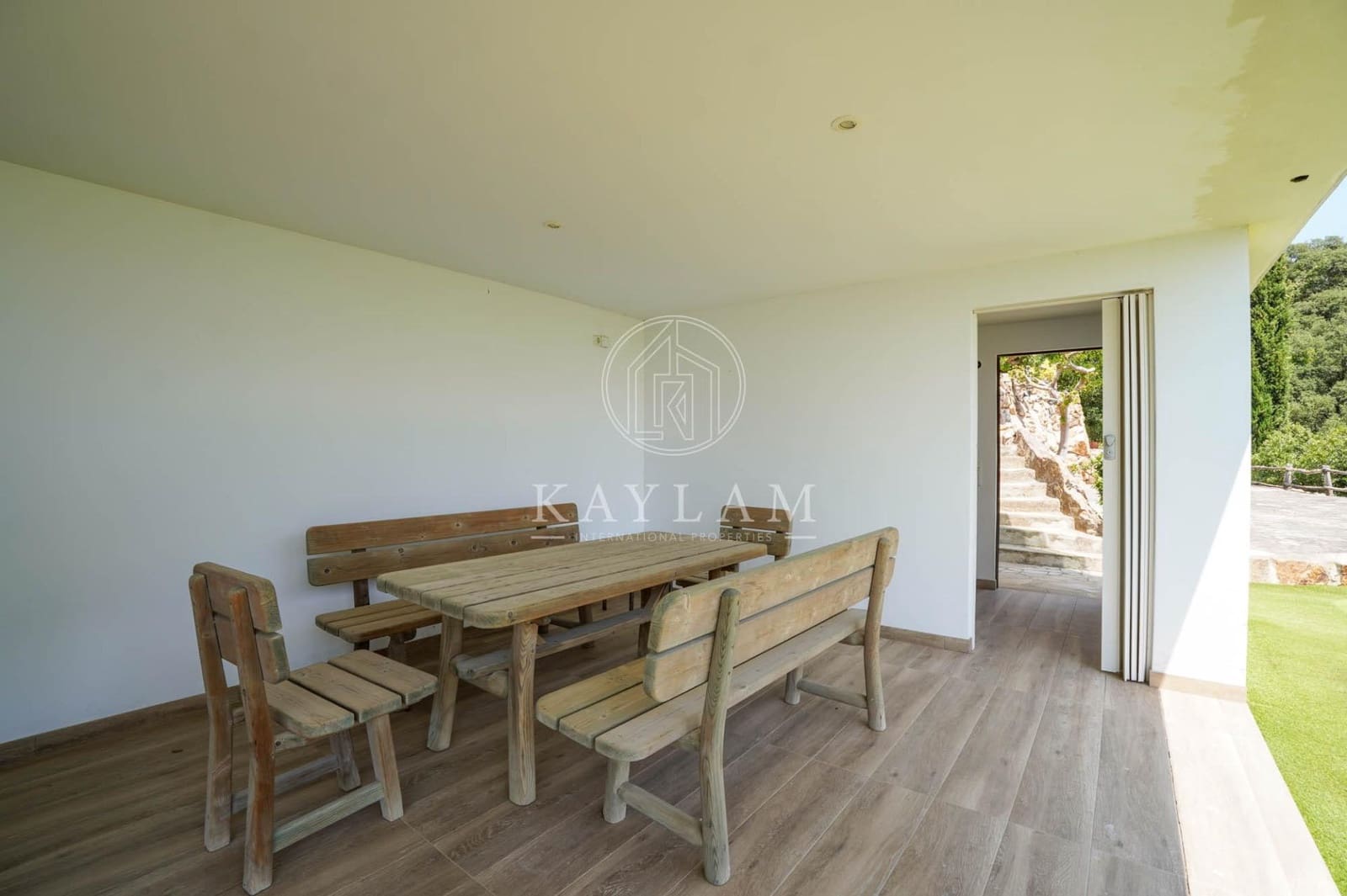 5 slaapkamer Villa te koop in Tossa de Mar met zwembad garage - € 1.800.000 (Ref: 9997140)