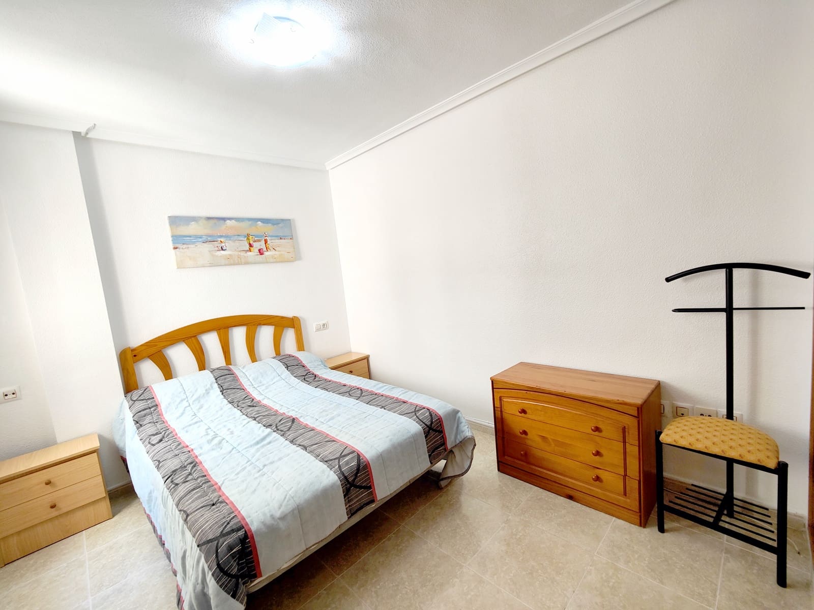 2 bedroom Apartment for rent in Torrevieja - € 750 (Ref: 8085481)