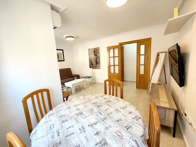 2 bedroom Apartment for rent in Centro - Muelle Pesquero, Torrevieja - € 750 (Ref: 8085481)