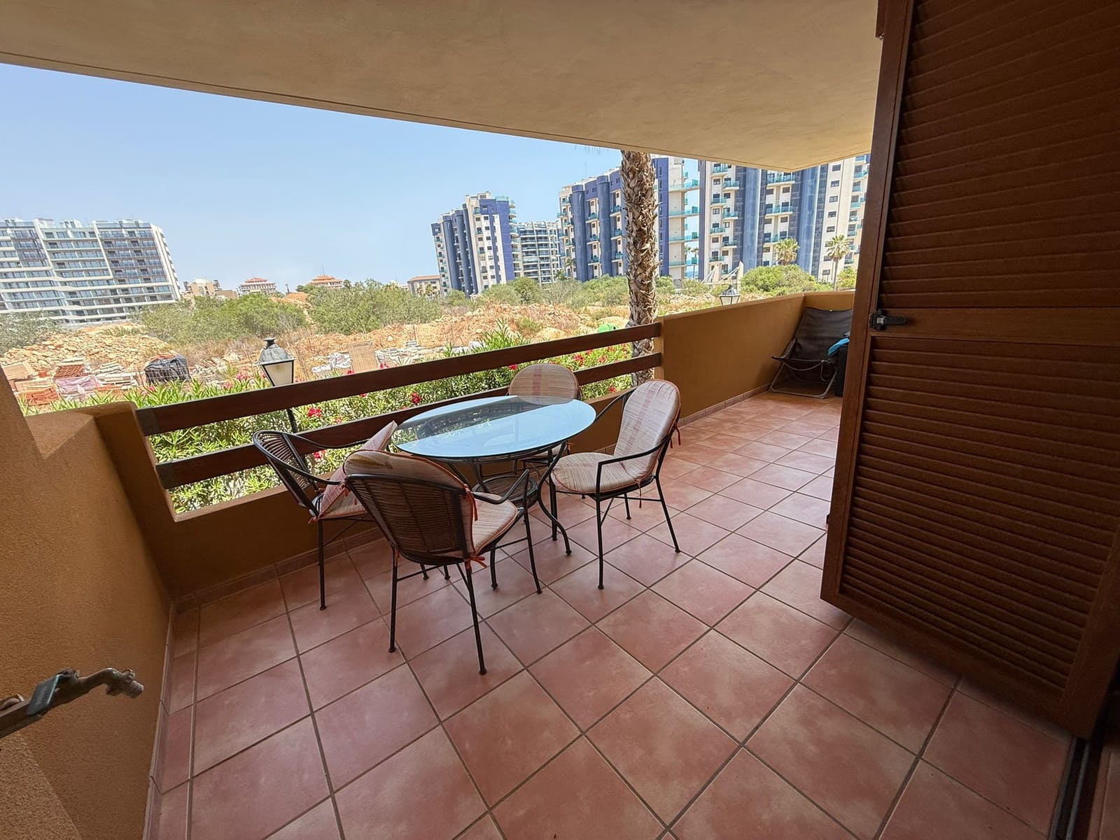 2 soveværelse Lejlighed til leje i Punta Prima med swimmingpool garage - € 850 (Ref: 8204939)