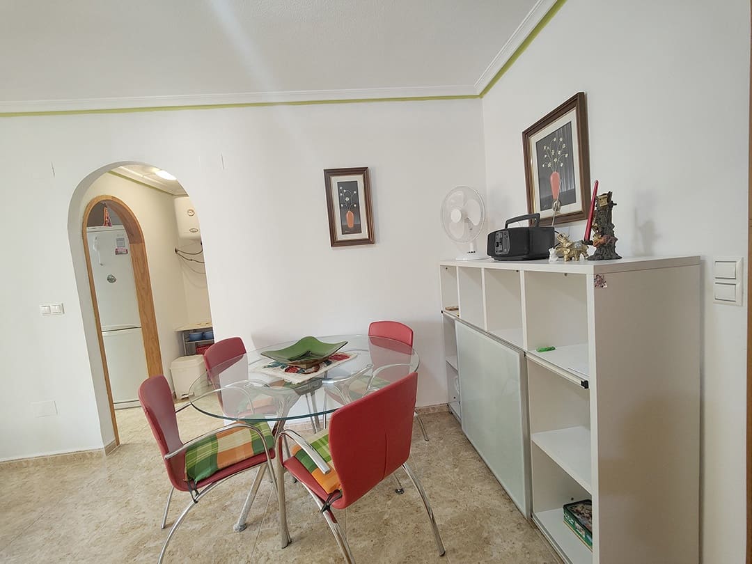 1 Zimmer Apartment zu vermieten in Torrevieja - 600 € (Ref: 8245779)