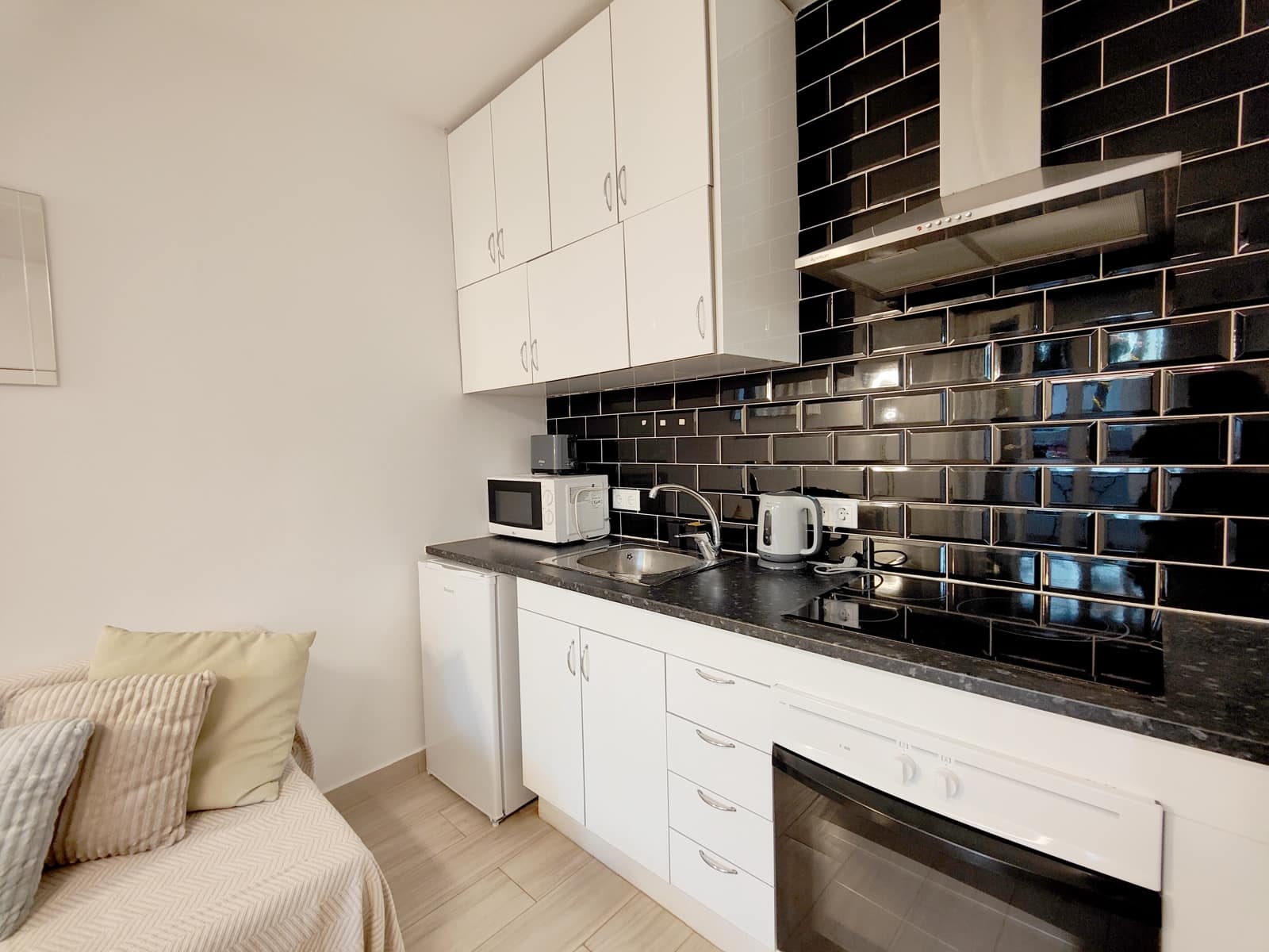 1 sovrum Lägenhet till salu i Orihuela Costa med pool - 139 900 € (Ref: 8374013)