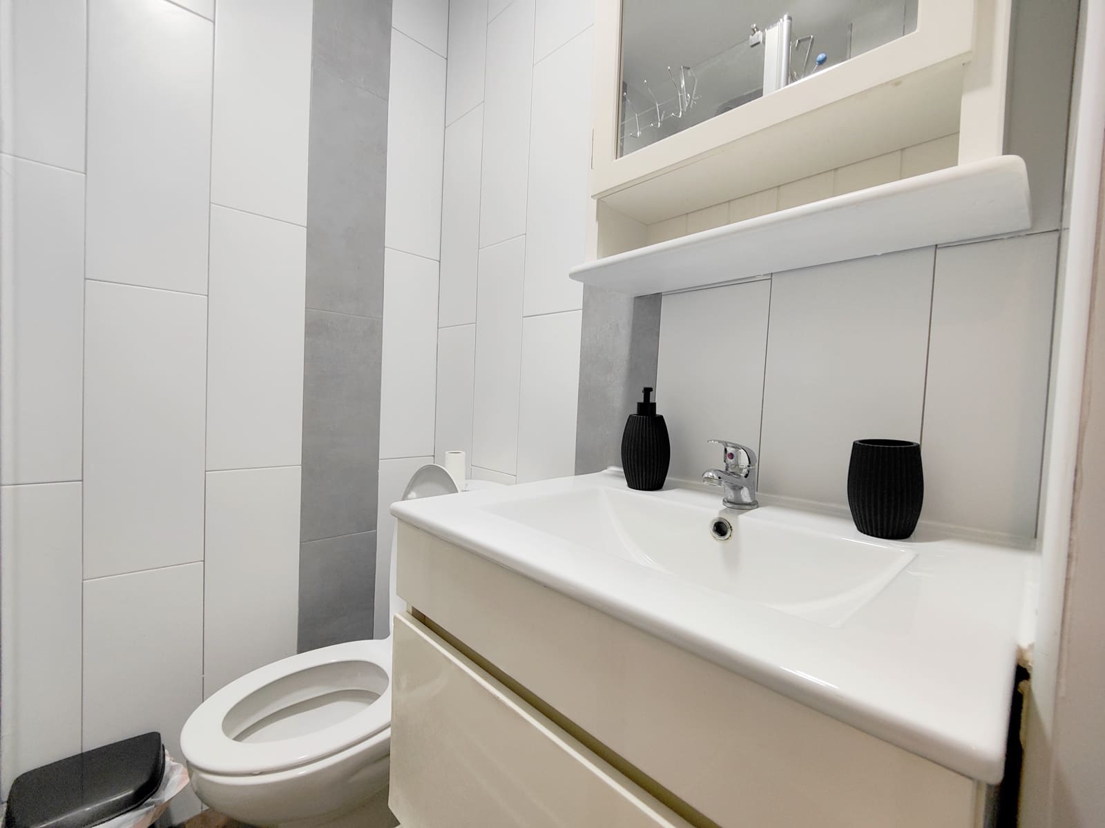 1 sovrum Lägenhet till salu i Orihuela Costa med pool - 139 900 € (Ref: 8374013)