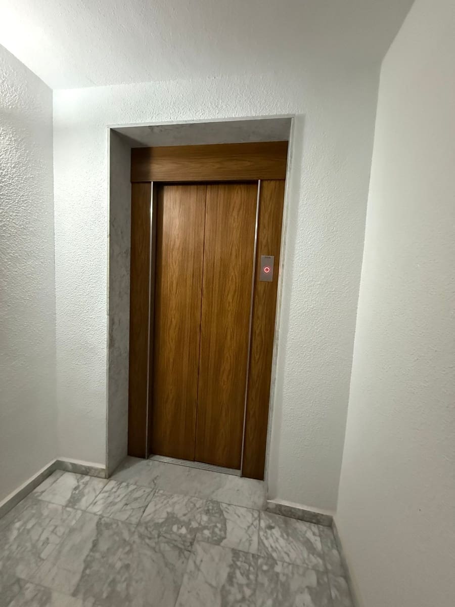 3 camera da letto Appartamento da affittare in La Mata - 1.200 € (Rif: 8982814)