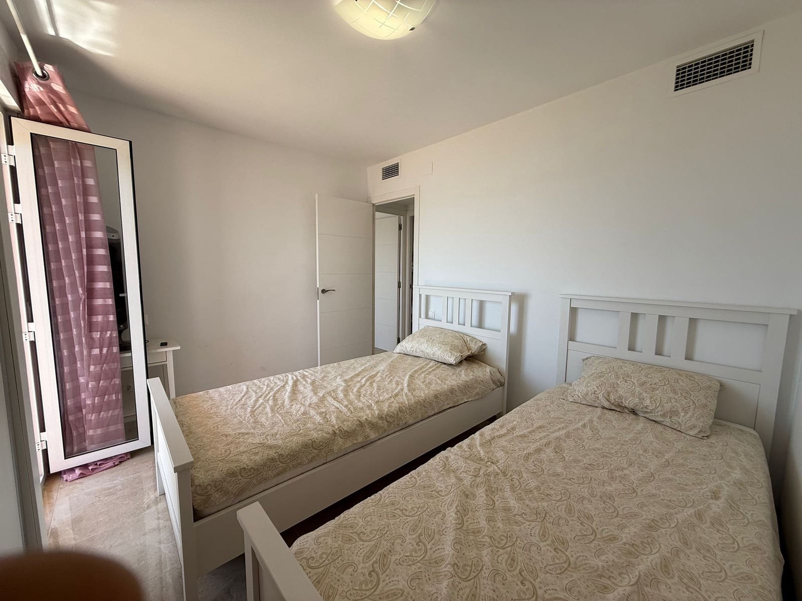 3 camera da letto Appartamento da affittare in La Mata - 1.200 € (Rif: 8982814)