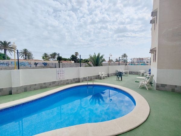 1 Zimmer Apartment zu verkaufen in Torrevieja mit Pool - 94.990 € (Ref: 9164274)