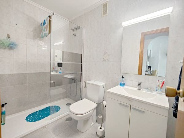 1 Zimmer Apartment zu verkaufen in Torrevieja mit Pool - 94.990 € (Ref: 9164274)