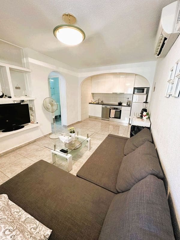 2 quarto Bungalow para venda em Torrevieja com piscina - 159 999 € (Ref: 9164456)