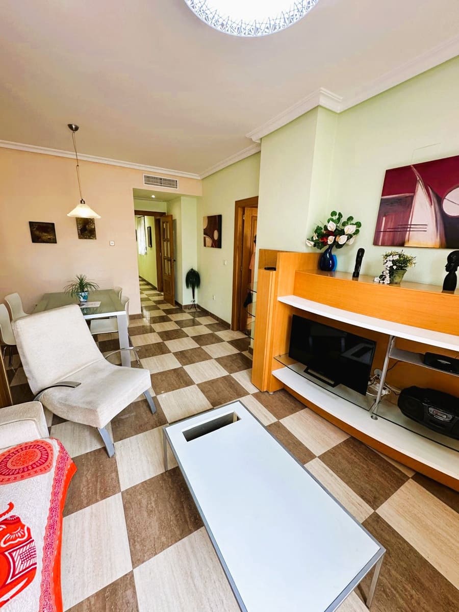 Apartamento de 2 habitaciones en Torrevieja en venta - 229.900 € (Ref: 9293211)