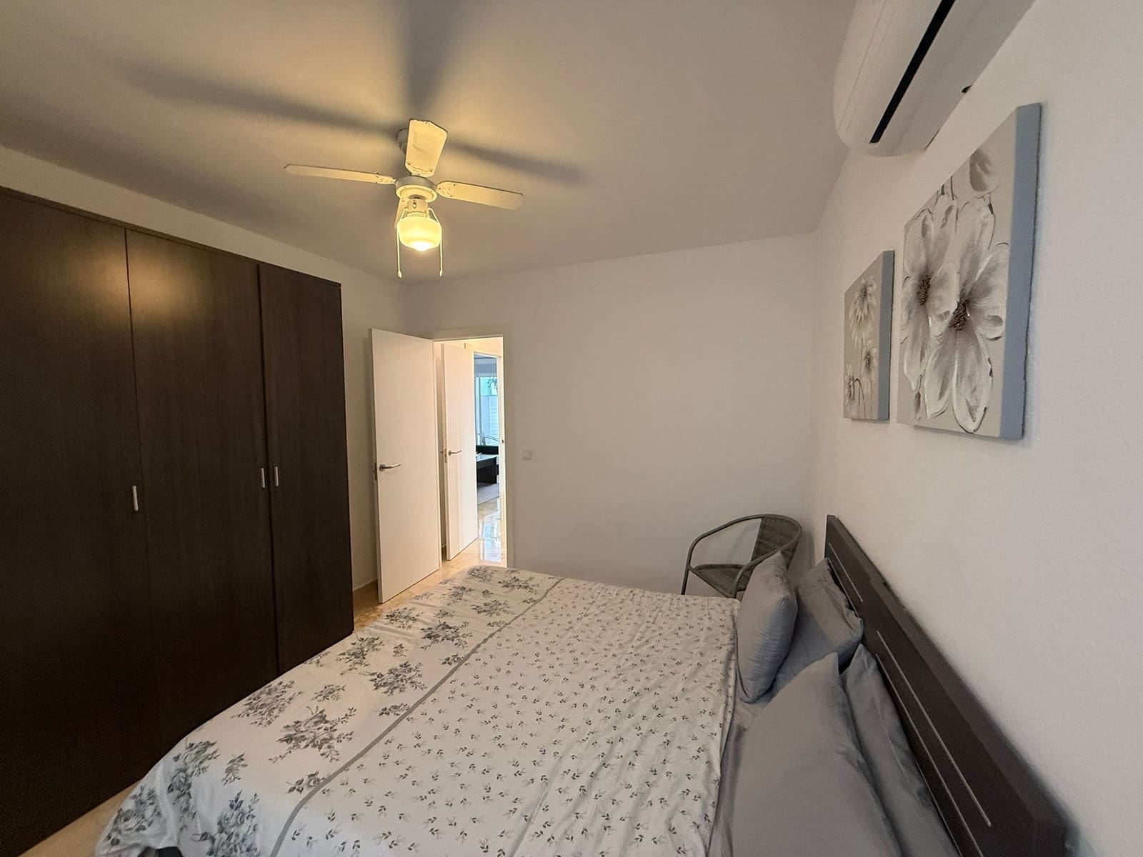 3 soveværelse Lejlighed til leje i Torrevieja - € 1.300 (Ref: 9340148)