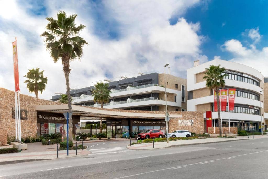 2 sypialnia Apartament do wynajęcia w Playa Flamenca z basenem garażem - 1 500 € (Ref: 9541865)