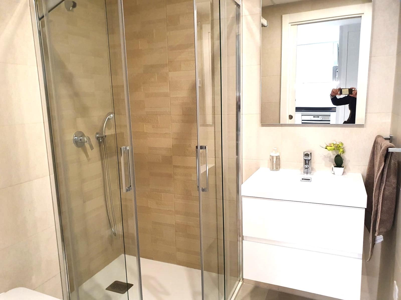 2 sypialnia Apartament do wynajęcia w Playa Flamenca z basenem garażem - 1 500 € (Ref: 9541865)